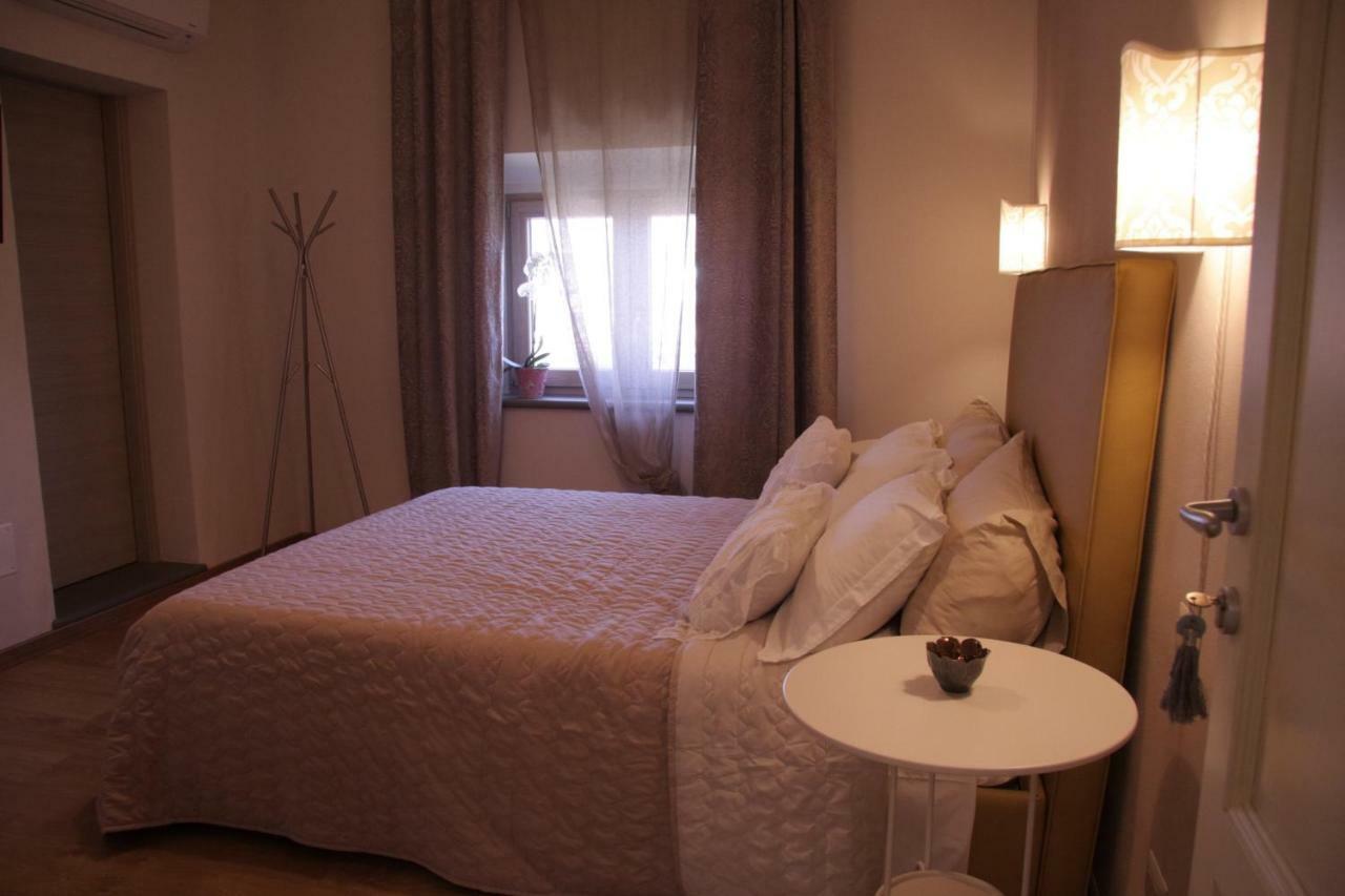 Al Giramondo Bed and Breakfast Cascina Esterno foto