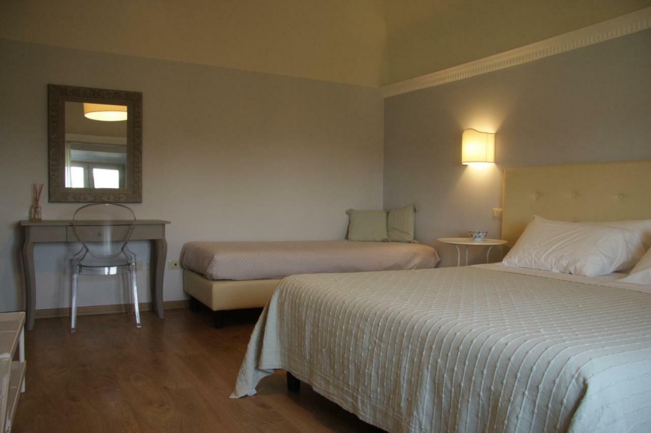 Al Giramondo Bed and Breakfast Cascina Esterno foto